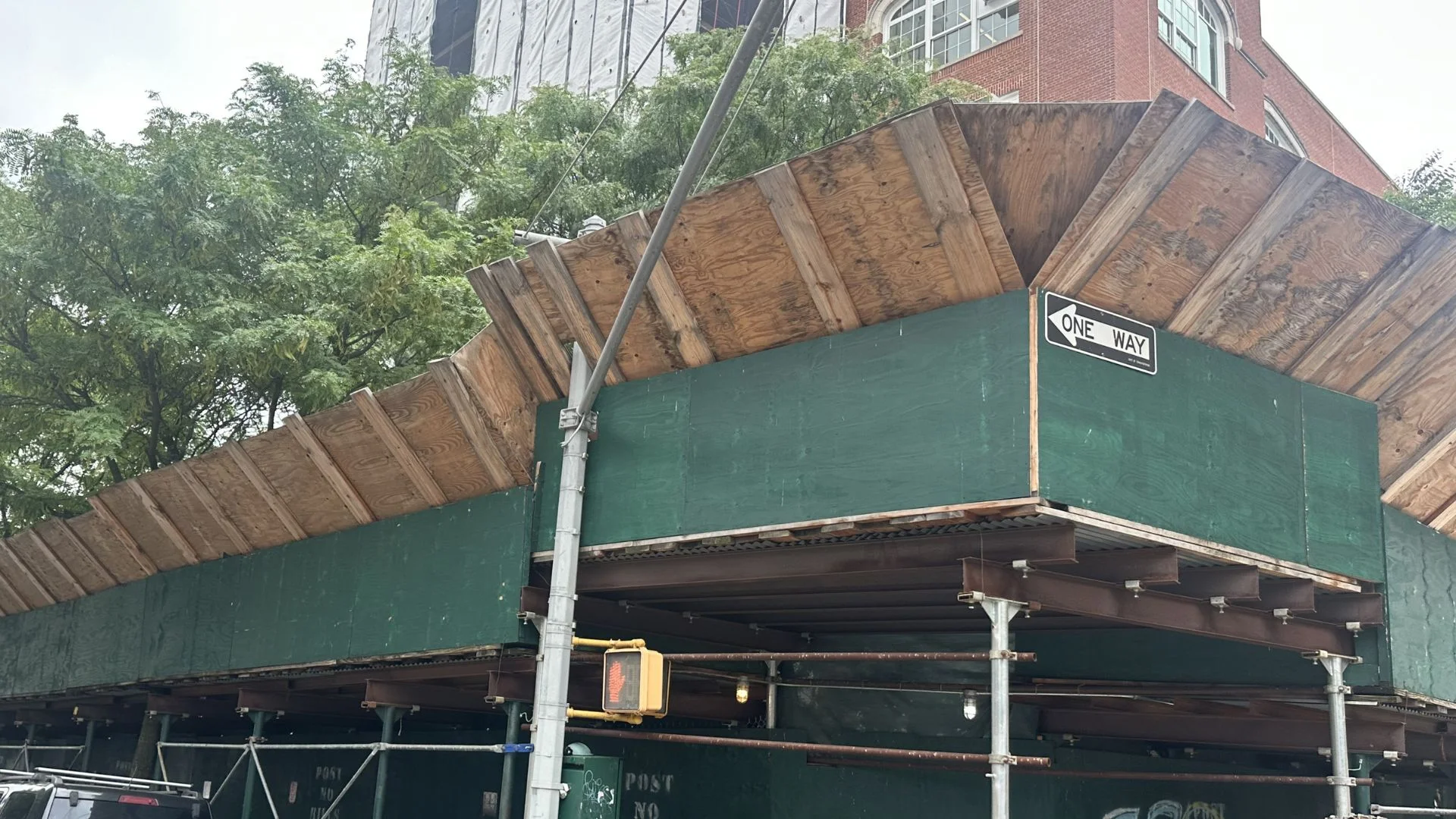 Sidewalk shed NYC